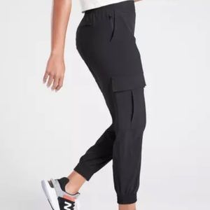Athleta Chelsea Utility Jogger. Black. Size 14